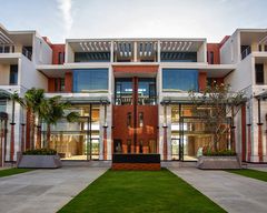 Biệt thự bán cổ điển